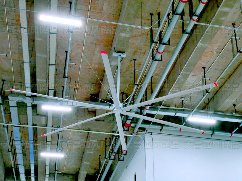 求解！大型廠房降溫需要什么設(shè)備