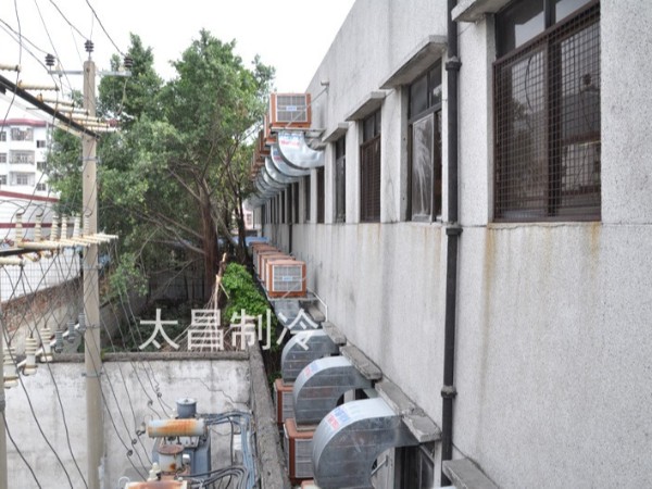 炎炎夏日，潤(rùn)東方環(huán)保空調(diào)為你送清涼！